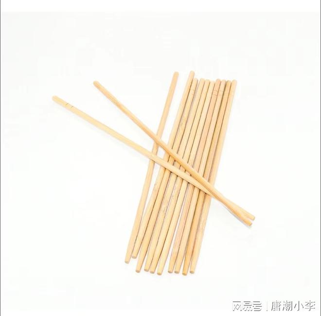 ！唐潮竹筷带来聚餐温馨体验PG电子麻将胡了2家居必备(图2)