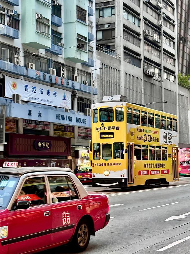 少钱？港澳旅游5天跟团攻略不要错过麻将胡了试玩跟团去港澳旅游5天要多(图1)